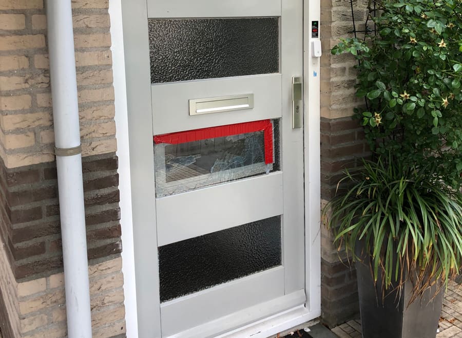 Glasschade voordeur - afbeeldingengalerij openen