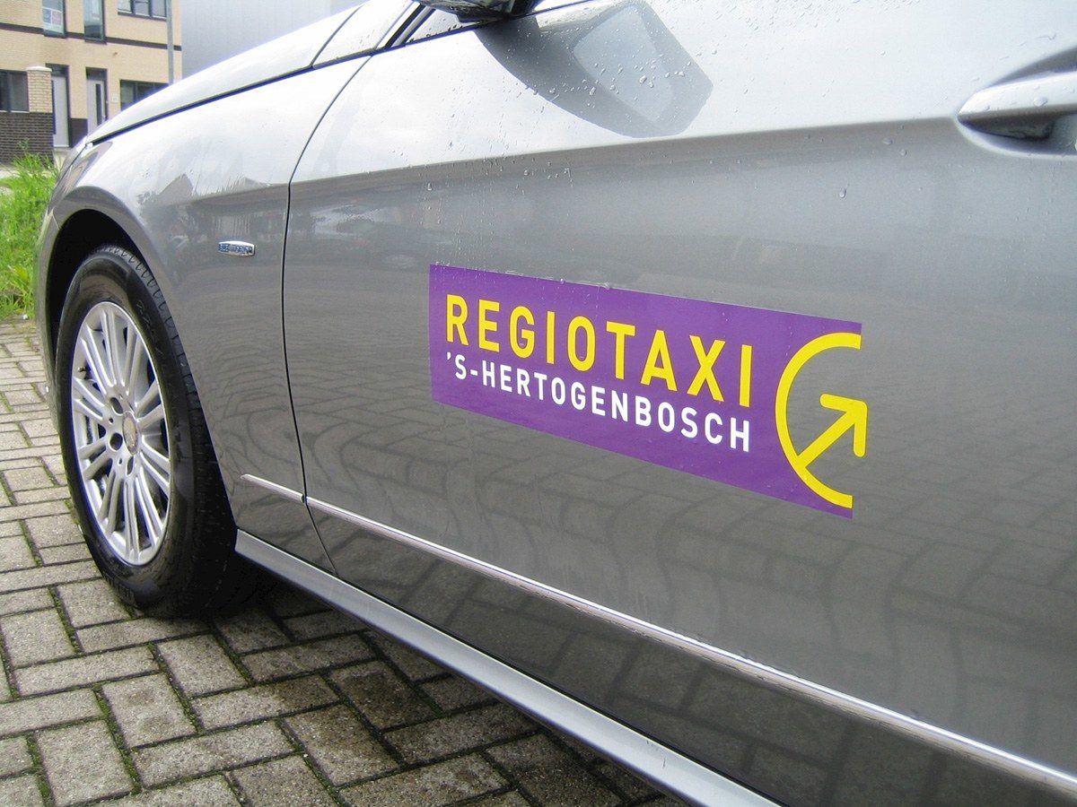 Logo Regiotaxi 's-Hertogenbosch - afbeelding vergroten
